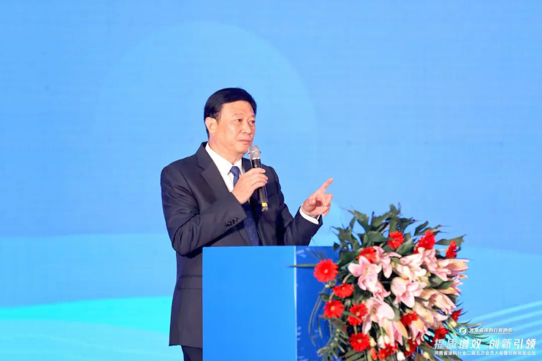 中國涂料工業(yè)協(xié)會會長劉普軍