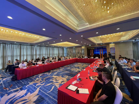 2025年中國(guó)涂料工業(yè)協(xié)會(huì)氧化鐵系顏料分會(huì)年會(huì)報(bào)道(1) 1892